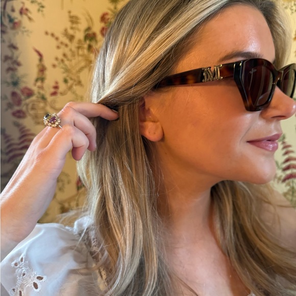 MaxMara Brown Tortoiseshell Cat-Eye Sunglasses main image 7